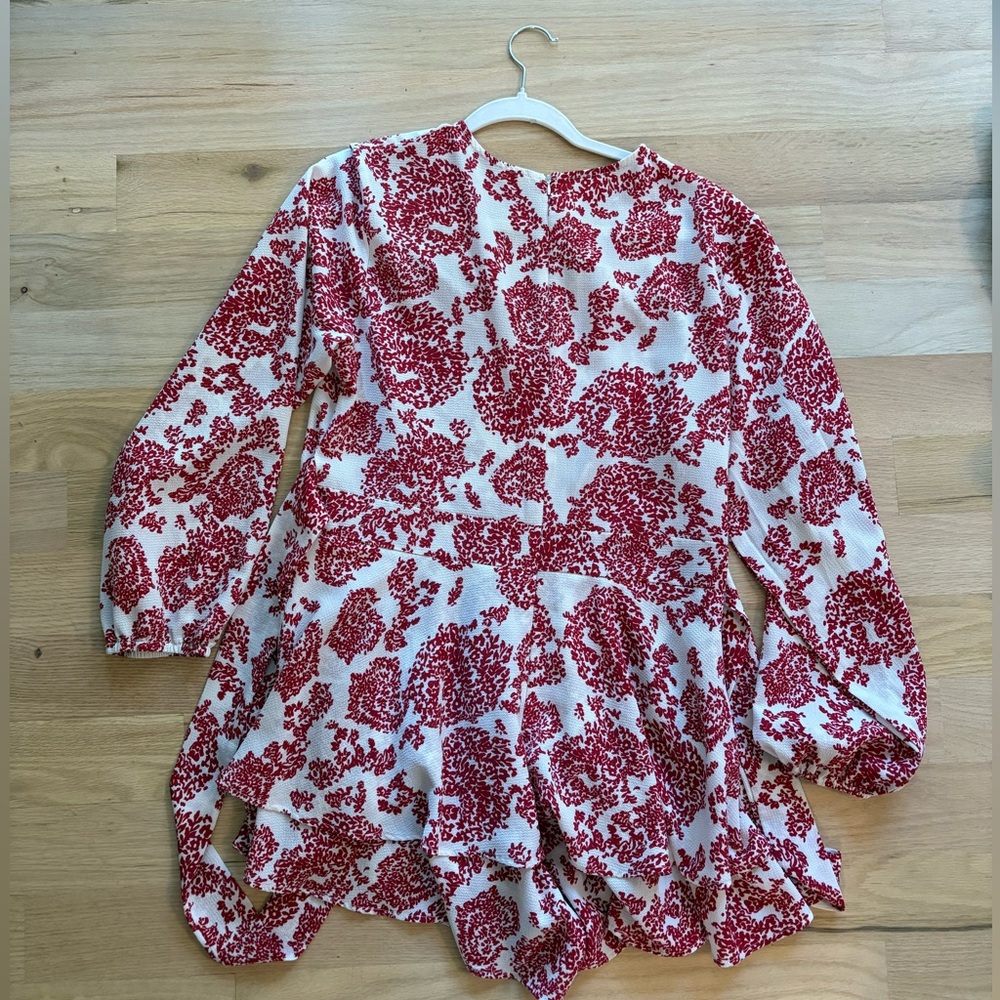 Amazon Patterned Romper - Picture 2 of 2